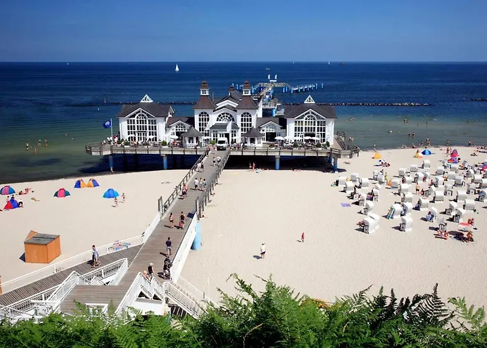 Appartementhaus Ida Im Ostseebad アパート ゼリン